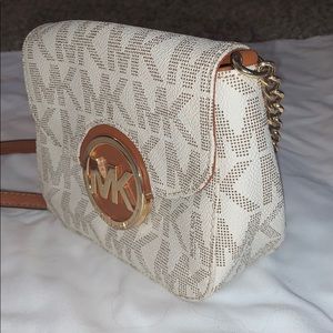 Michael Kors Crossbody Purse